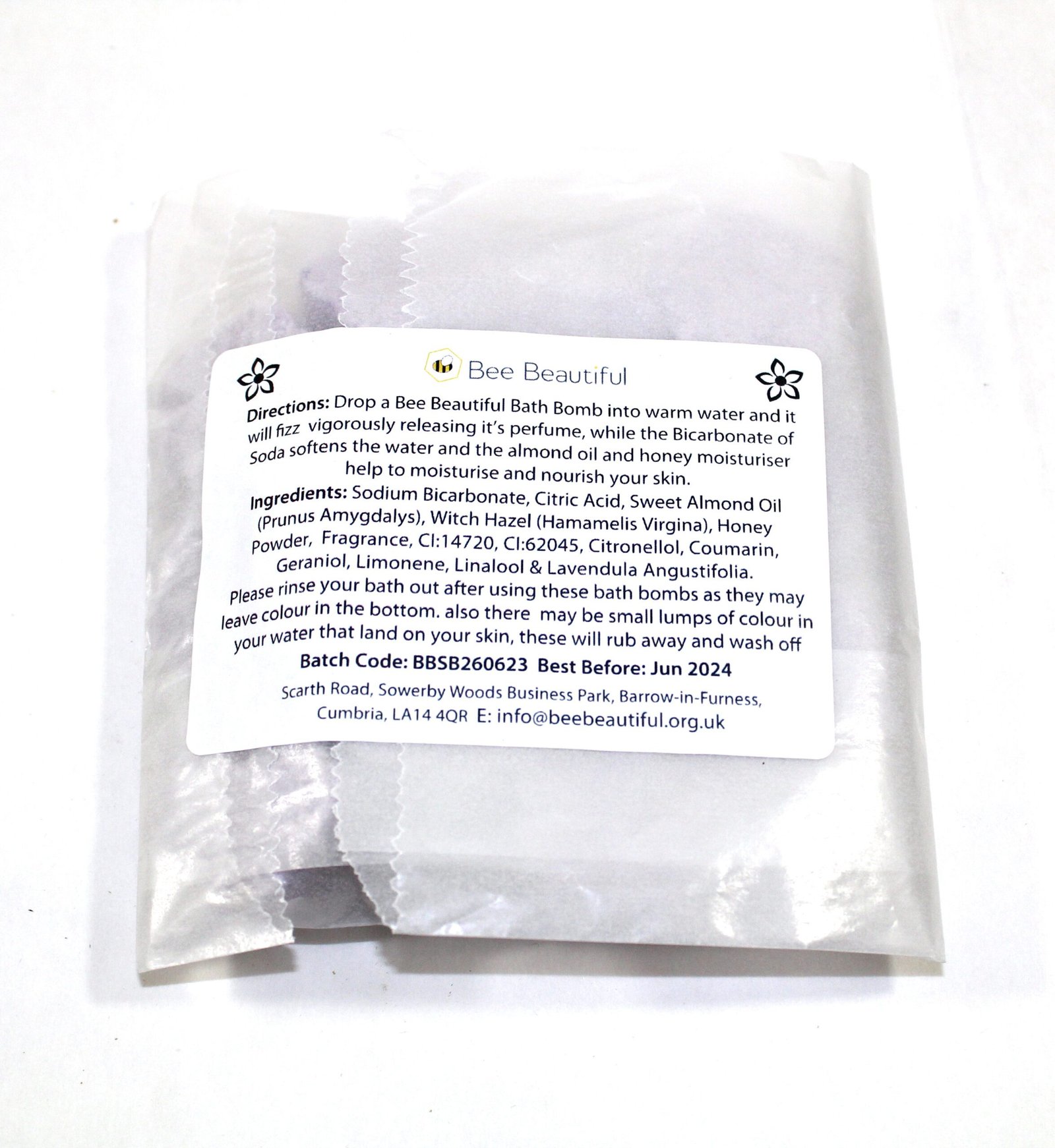 back of packaging of lavender bath bombs including ingredients 5 x 10g