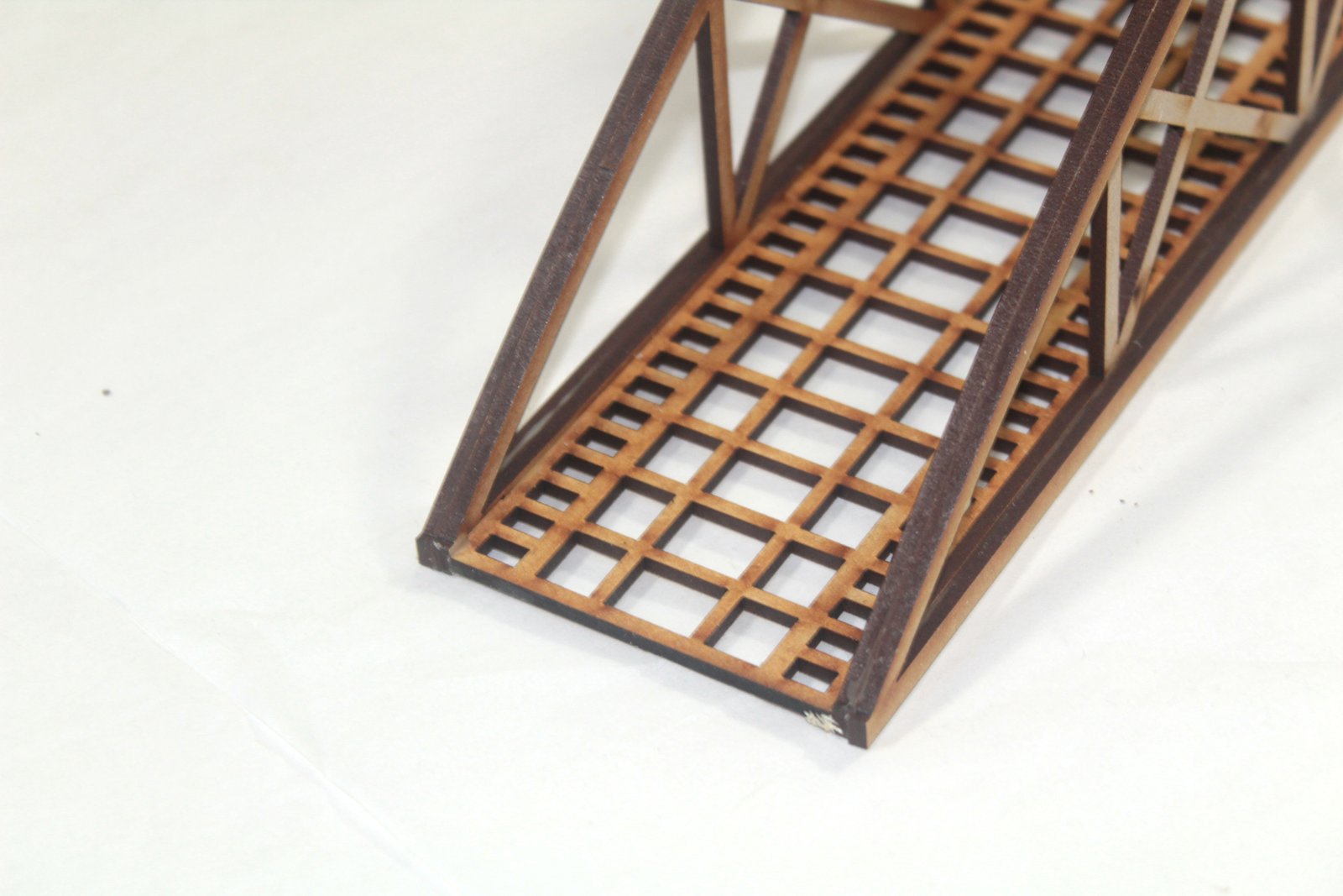 close up of track on bow bridge